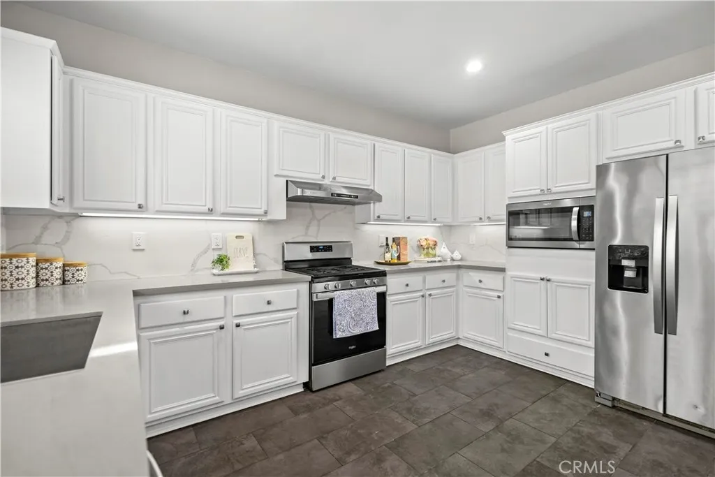 3506 Portsmouth, Rowland Heights, California 91748 home-pic-25